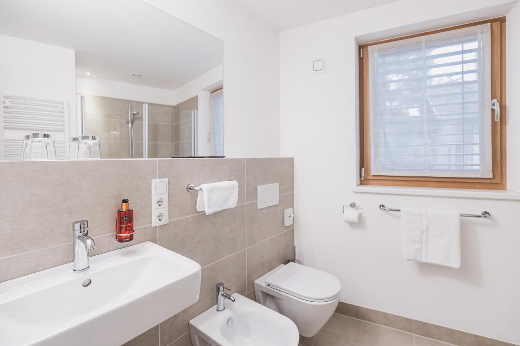 Residence Nives Bressanone Bagian luar foto